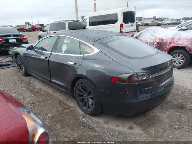 2018 TESLA MODEL S 5YJSA1E25JF243246 Photo 2