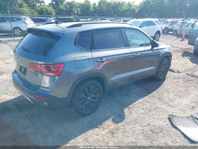 3VVAX7B23NM042739 Volkswagen tsi