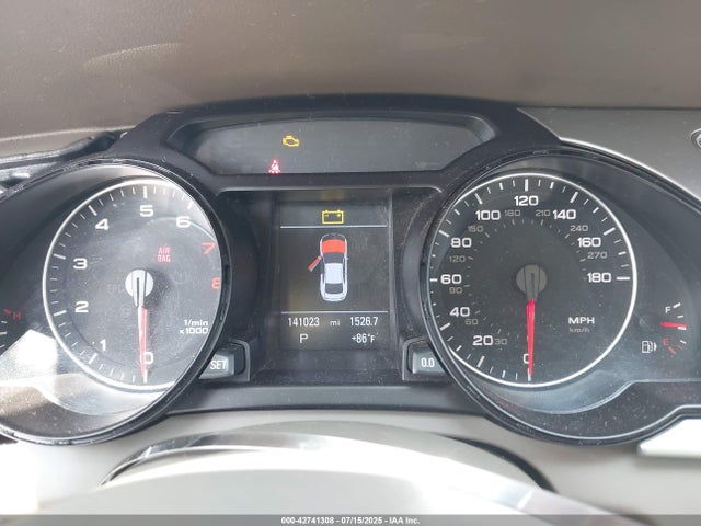 2011 AUDI A5 WAULFAFR7BA048855 Photo 6