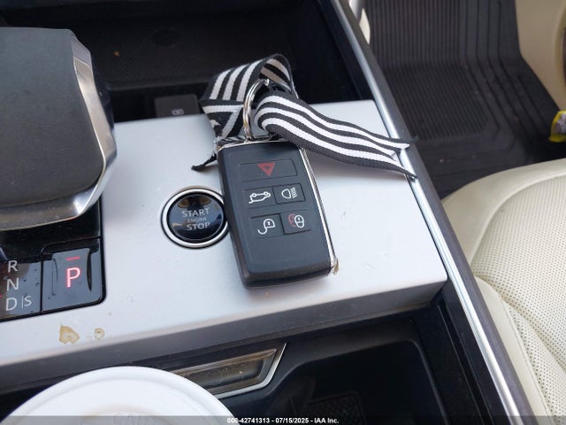 SALKP9FU8RA217976 Land Rover aj120p6h