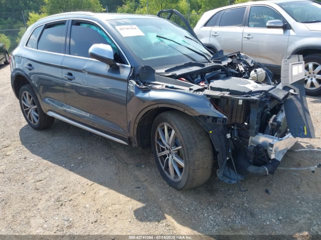 2021 AUDI SQ5 WA1A4AFY3M2009758