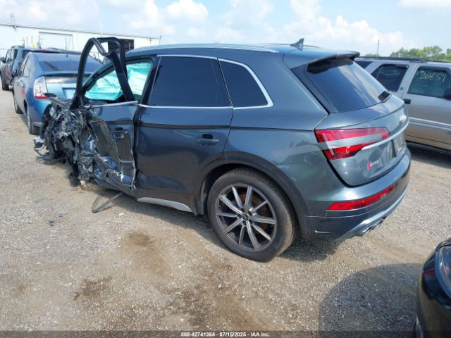 2021 AUDI SQ5 WA1A4AFY3M2009758 Photo 2
