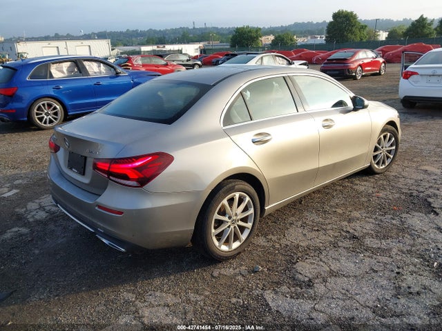 Mercedes-Benz m260 2020 WDD3G4FB8LW037409 Image 4