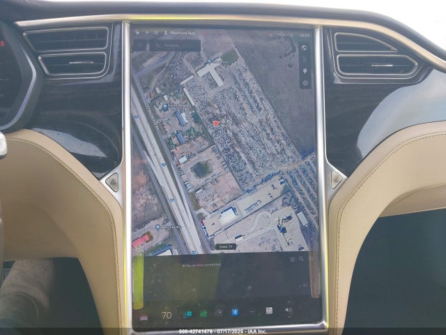 42741476 :رقم المزاد ، 5YJSA1E21GF156369 vin ، 2016 Tesla Model S 60d/70d/75d/85d/90d مزاد بيع