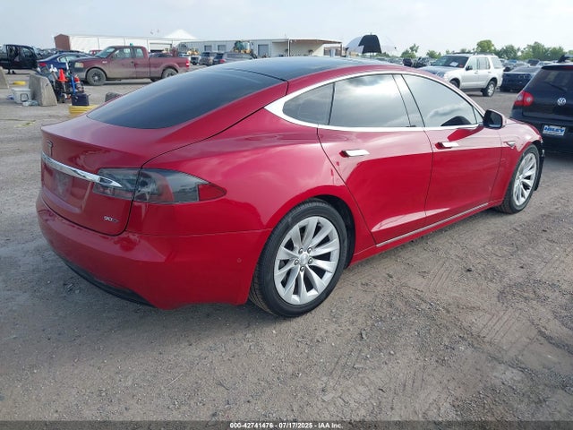 42741476 :رقم المزاد ، 5YJSA1E21GF156369 vin ، 2016 Tesla Model S 60d/70d/75d/85d/90d مزاد بيع