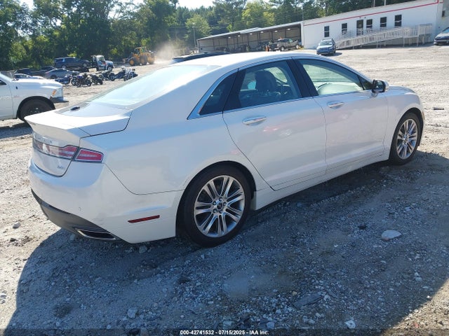 3LN6L2LU6ER835342 Lincoln 2014
