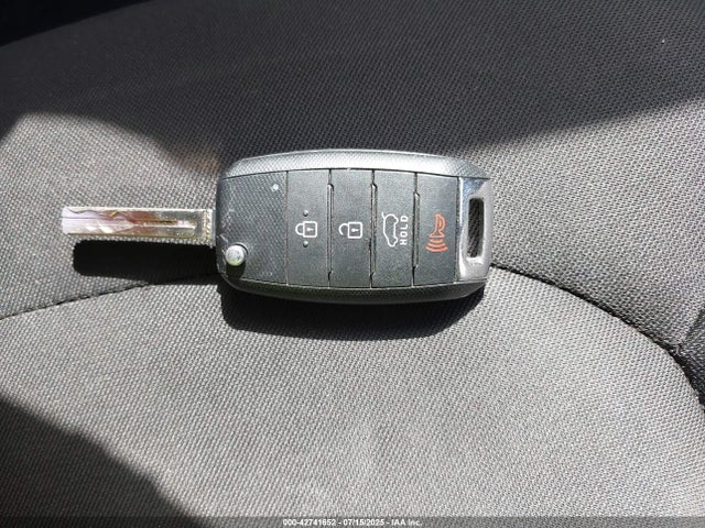 KIA gdi 2017 KNDJN2A24H7421627 Image 11