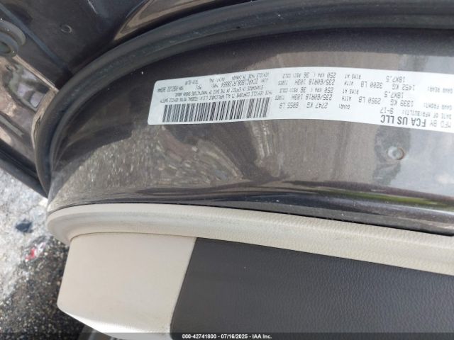 2018 CHRYSLER PACIFICA 2C4RC1BG8JR128864 Photo 8