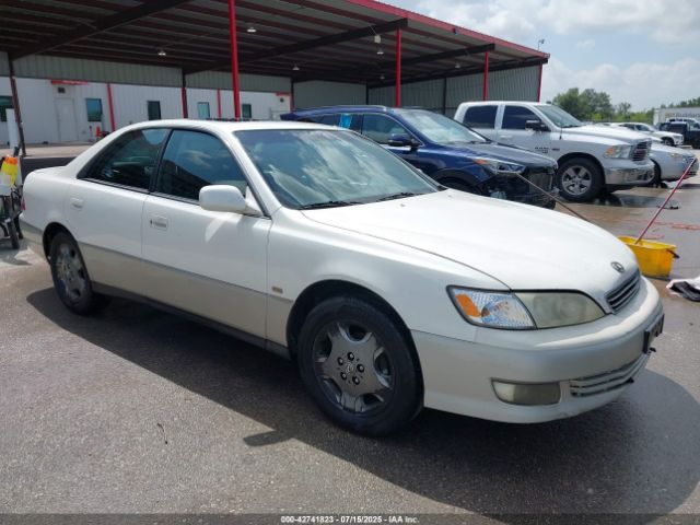 2001 LEXUS ES 300 JT8BF28G910312385