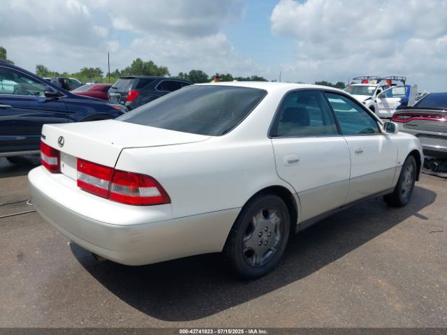 2001 LEXUS ES 300 JT8BF28G910312385 Photo 3