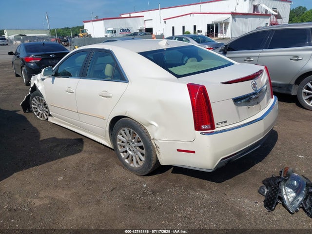 2011 CADILLAC CTS 1G6DE5EY2B0144184 Photo 2