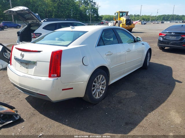 2011 CADILLAC CTS 1G6DE5EY2B0144184 Photo 3