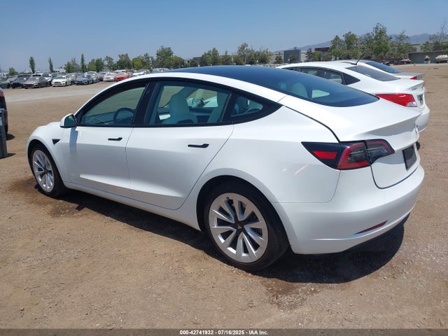 2023 TESLA MODEL 3 5YJ3E1EA8PF486056 Photo 2