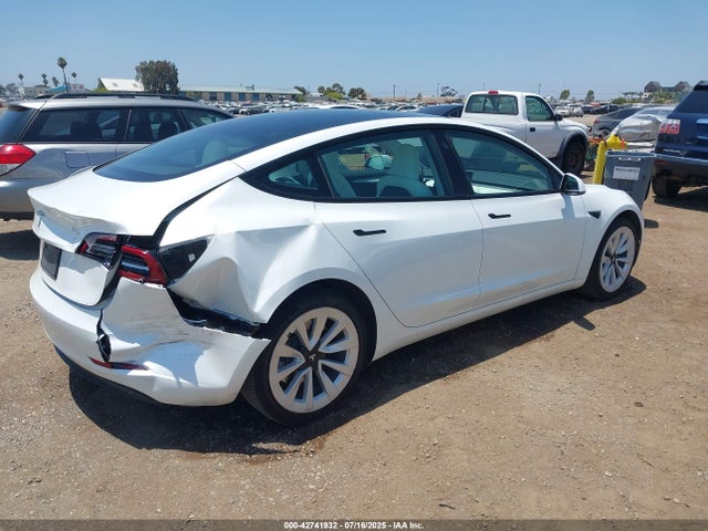 2023 TESLA MODEL 3 5YJ3E1EA8PF486056 Photo 3