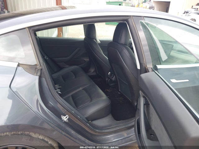 2020 TESLA MODEL 3 5YJ3E1EA1LF657837 Photo 7