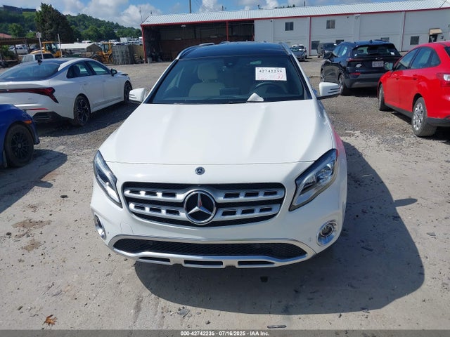 WDCTG4GB6LU024561 Mercedes-Benz 270