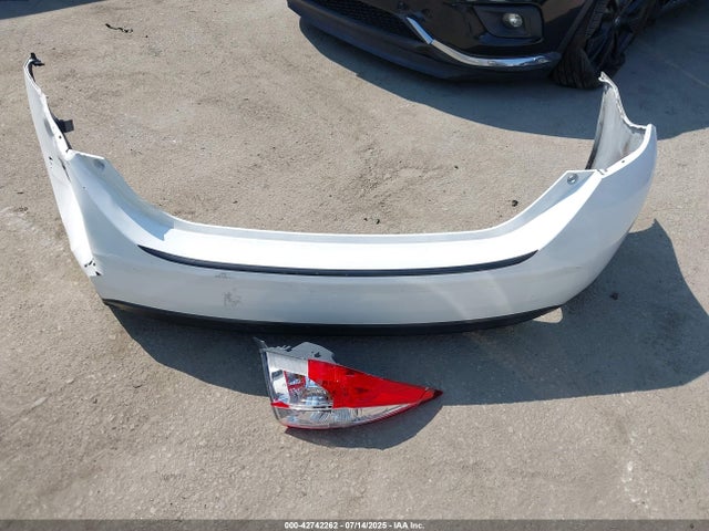 Toyota 2zr-fe 2015 5YFBURHE9FP355605 Image 12