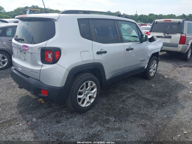 Jeep Renegade 2018 ZACCJBAB3JPJ41711 Image 4