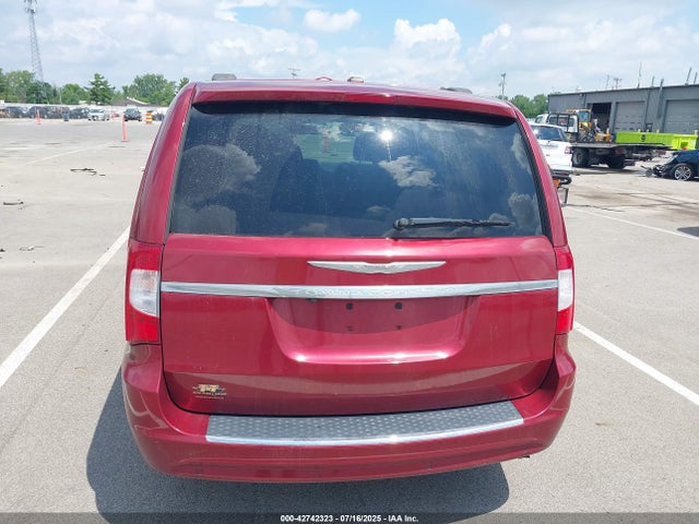 2C4RC1CG0ER365076 Chrysler Town and Country