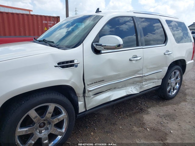 2010 CADILLAC ESCALADE 1GYUKCEF5AR161736 Photo 5