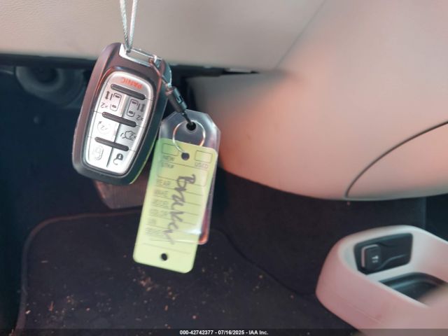 2023 CHRYSLER PACIFICA 2C4RC1BG9PR567502 Photo 10