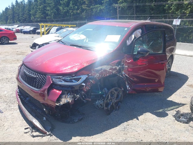 Chrysler 2023 2023 2C4RC1S77PR543084 Image 2
