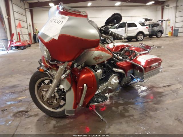 2005 HARLEY-DAVIDSON FLHTCUI 1HD1FCW1X5Y671378 Photo 1