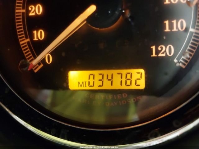 2005 HARLEY-DAVIDSON FLHTCUI 1HD1FCW1X5Y671378 Photo 6