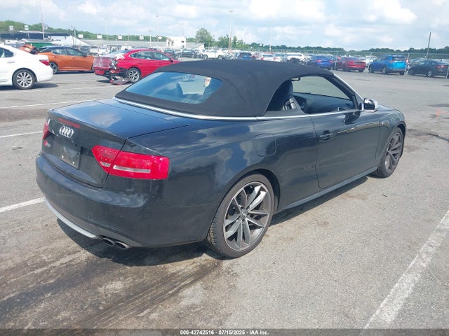 2011 AUDI S5 WAUCGAFH2BN019969 Photo 3