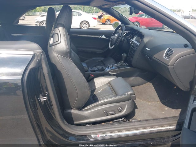 2011 AUDI S5 WAUCGAFH2BN019969 Photo 4