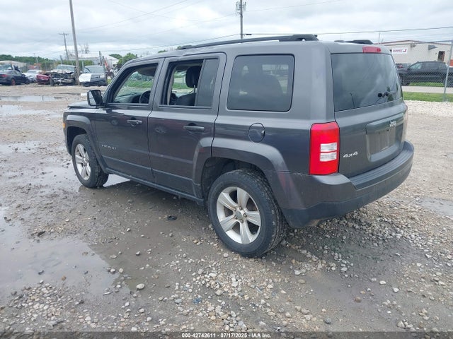 1C4NJRFB3HD159132 Jeep 2017