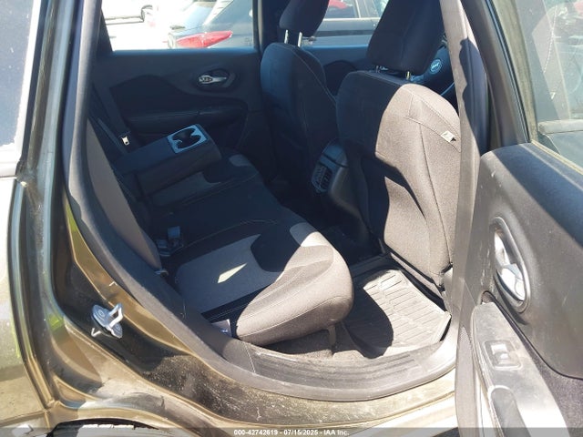 1C4PJLAB6FW722642 Jeep 2015
