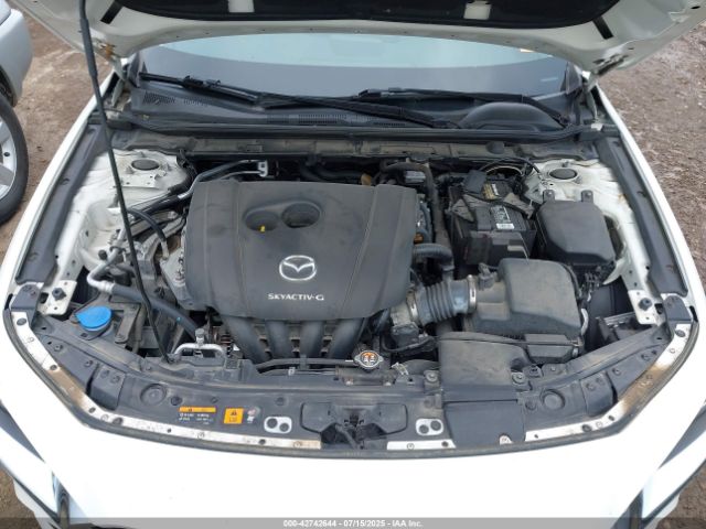 2019 MAZDA MAZDA3 3MZBPAAL6KM105402 Photo 9