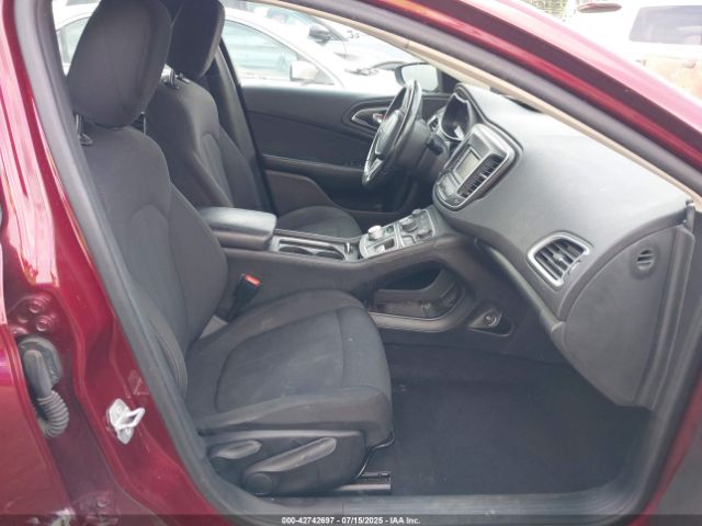 2016 CHRYSLER 200 1C3CCCAB3GN165872 Photo 4