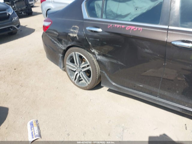 1HGCR2F5XGA058172 Honda k24w1