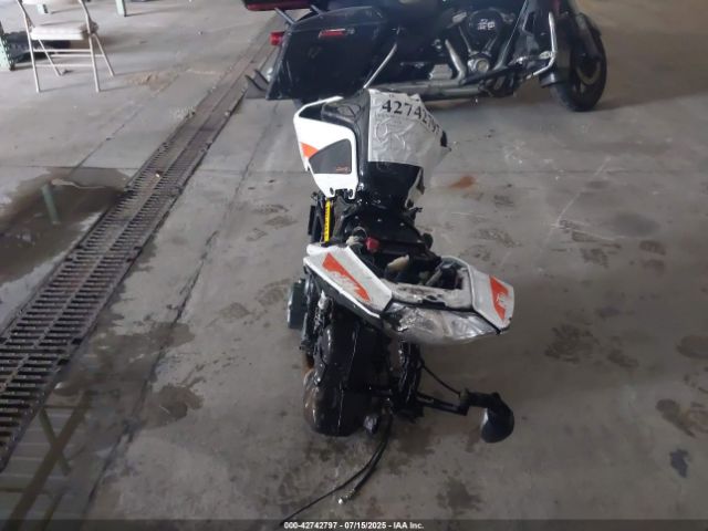 2022 KTM 390 MD2JPJ404NC272549 Photo 5