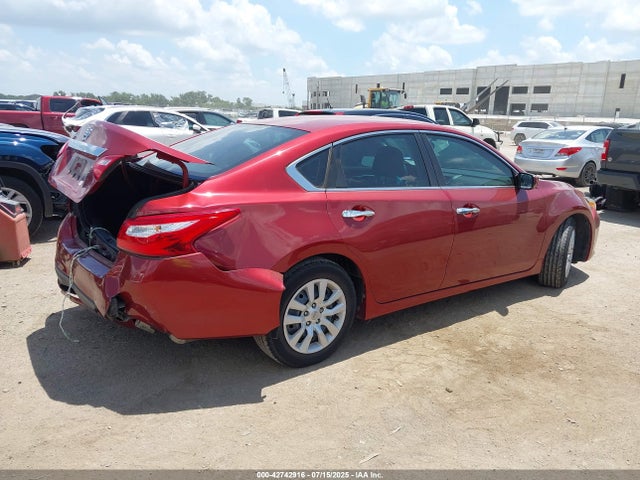1N4AL3AP4HC166787 Nissan 2017
