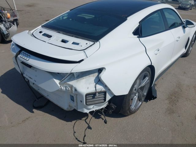 2024 AUDI E-TRON GT WAUFJBFW4R7001040 Photo 5