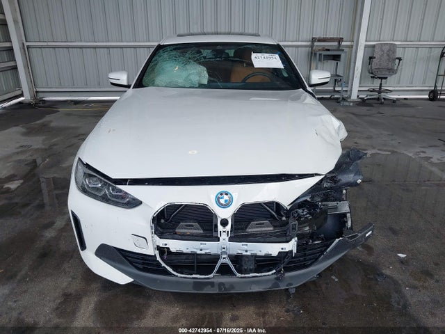 WBY43AW04PFP93394 BMW I4