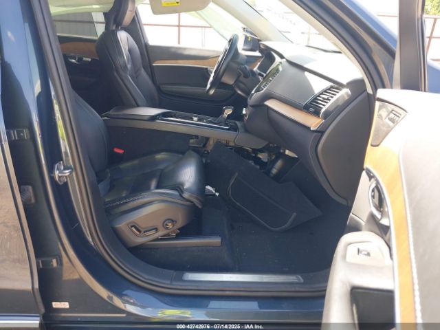 2020 VOLVO XC90 YV4A22PL6L1604979 Photo 4