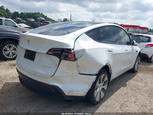 2023 TESLA MODEL Y 7SAYGDEE6PF620991 Photo 5
