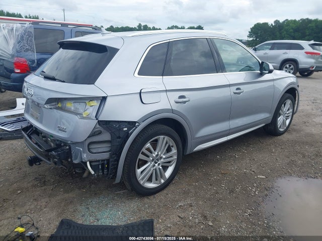 2018 AUDI Q5 WA1BNAFY9J2025914 Photo 3