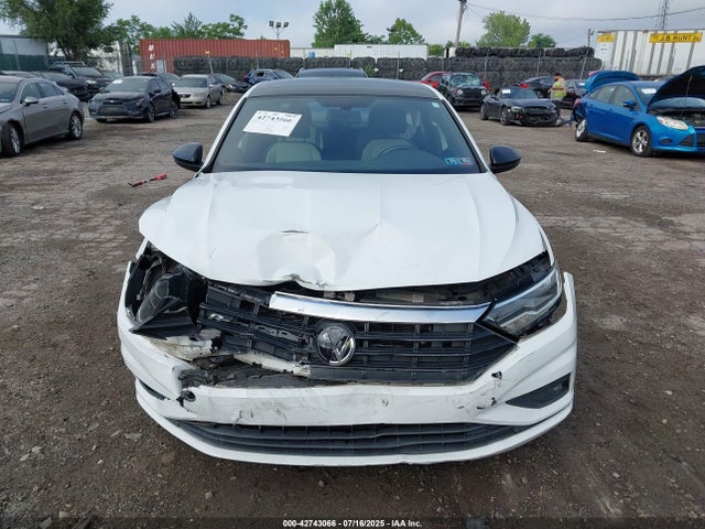 Volkswagen 1.4 tsi 2019 3VWCB7BU2KM224478 Image 11