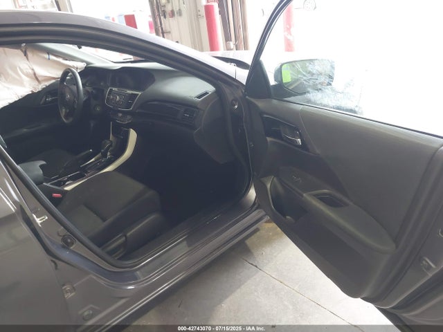 1HGCR2F31GA021056 Honda k24w1