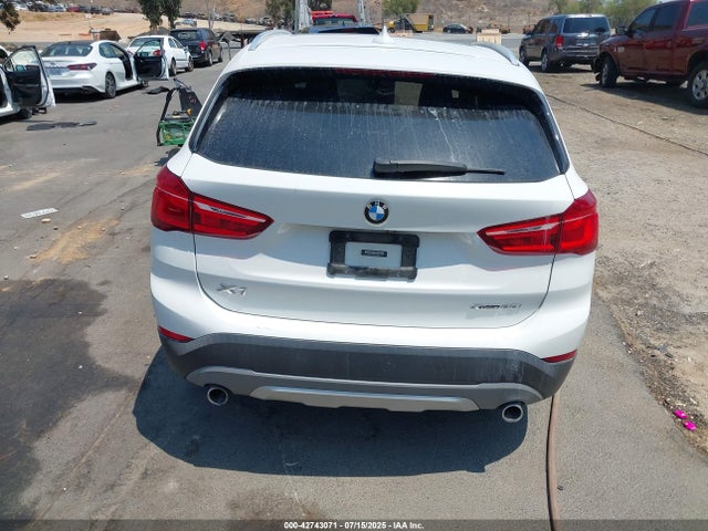 WBXHT3C33J3H32811 BMW 2018