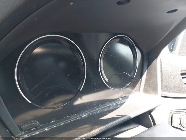 WBXHT3C33J3H32811 BMW 2018