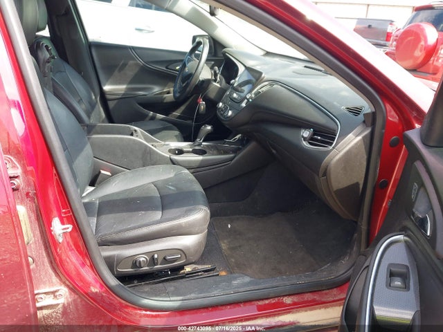 1G1ZE5ST9HF218162 Chevrolet MALIBU 1LT
