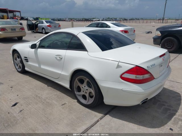 2007 MERCEDES-BENZ SL 550 WDBSK71F57F126438 Photo 2