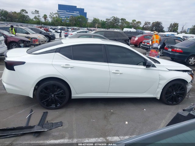 1N4BL4CW1NN313047 Nissan 2022