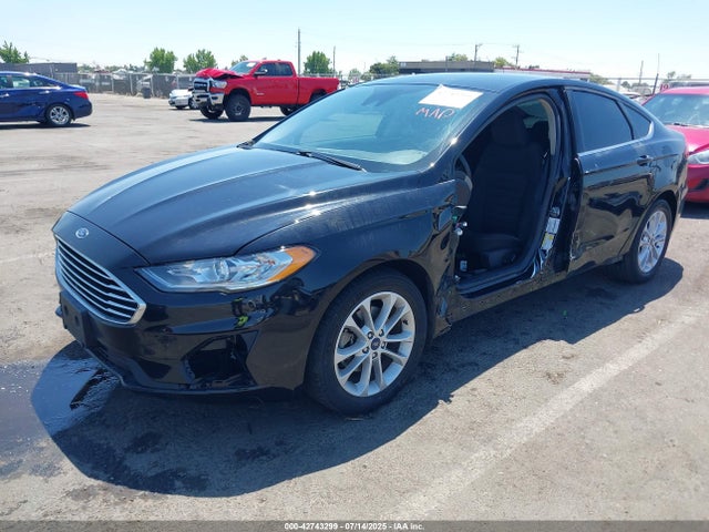 Ford 2020 2020 3FA6P0HD6LR248180 Image 2